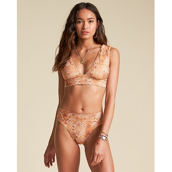 E-Comm: Billabong x Sincerely Jules